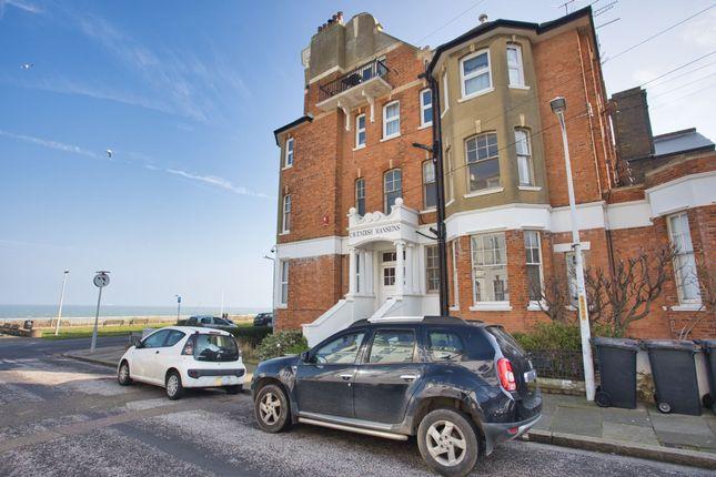 Flat for sale in Lewis Crescent, Cliftonville CT9