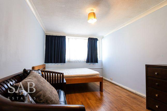 Flat for sale in Lady Margaret Road, Southall UB1