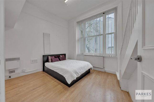 Flat for sale in Earls Court Road, Earls Court, London SW5