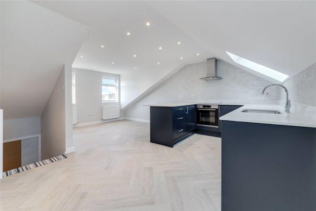 Flat for sale in Hornsey Road, Holloway N7