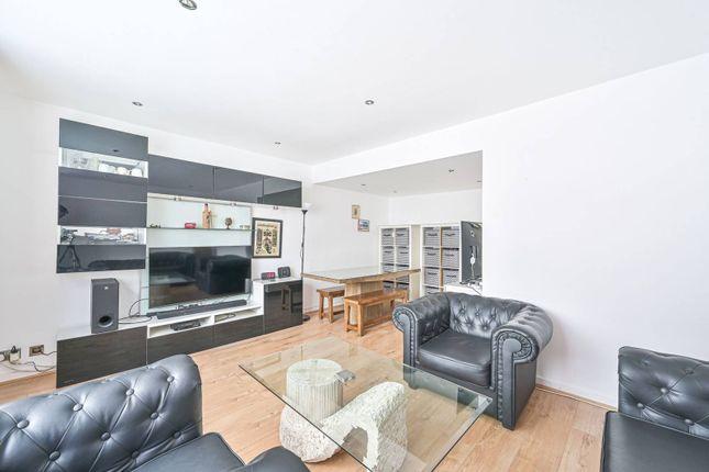 Maisonette for sale in Woodhouse Road, North Finchley, London N12