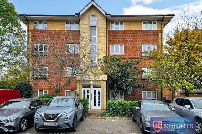 Flat for sale in Pentland Close, London N9