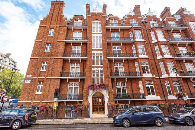 Flat for sale in Chiltern Street, London W1U