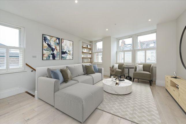 Flat for sale in Willow Vale, London W12