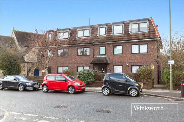 Flat for sale in Long Lane, Finchley, London N3