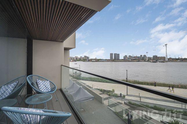 Flat for sale in Cutter Lane, North Greenwich SE10