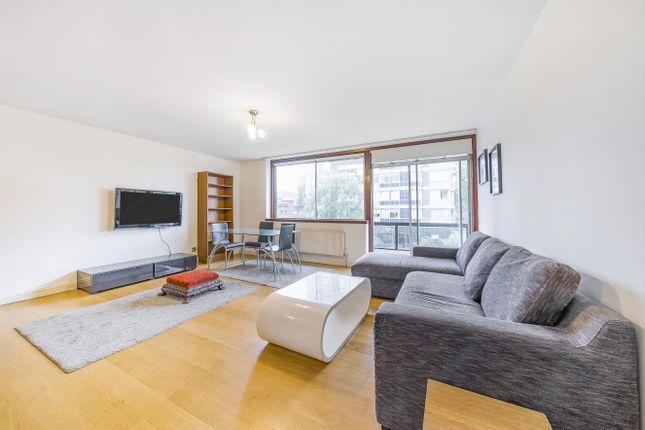 Flat for sale in The Quadrangle, London W2