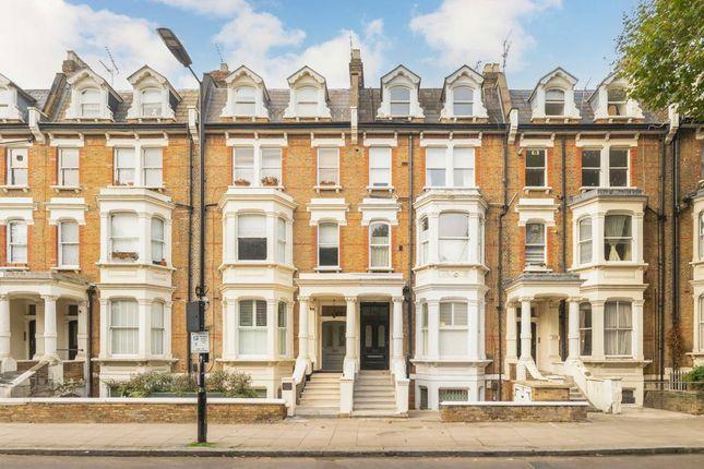 Flat for sale in Elgin Avenue, London W9