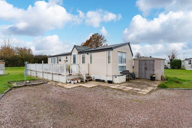 Mobile/park home for sale in Frampton Fen Lane, Hubberts Bridge, Boston PE20