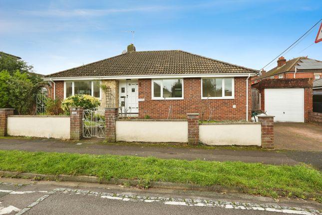 Bungalow for sale in Chalvington Road, Chandler's Ford, Eastleigh, Hampshire SO53