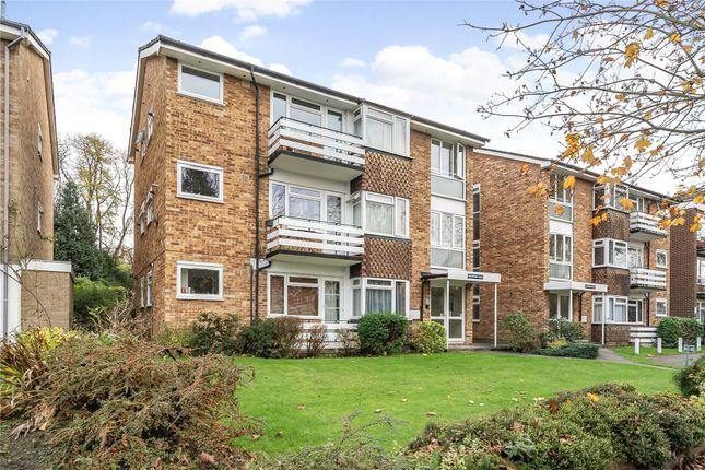 Flat for sale in Lovelace Road, Surbiton KT6