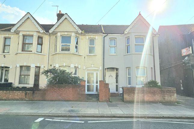 Terraced house for sale in Beaconsfield Road, Southall UB1