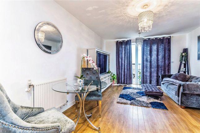 Flat for sale in Whitestone Way, Croydon CR0