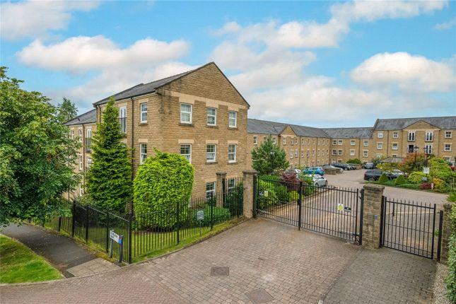 Flat for sale in Stoneleigh Court, Leeds, West Yorkshire LS17