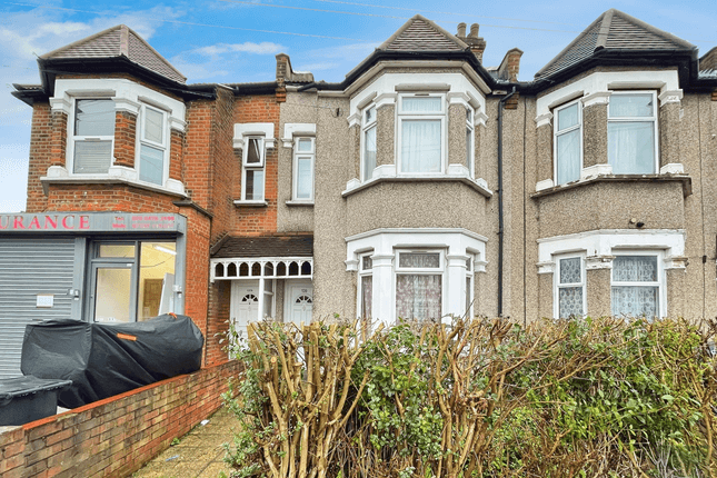 Terraced house for sale in Richmond Road, Ilford IG1