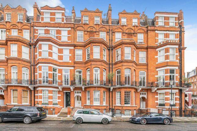 Flat for sale in Egerton Gardens, London SW3