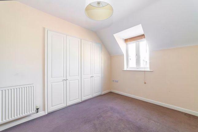 Flat to rent in Gardenia Road, Bromley BR1