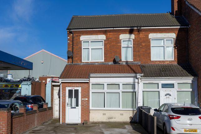 Town house for sale in Gipsy Lane, Leicester LE4