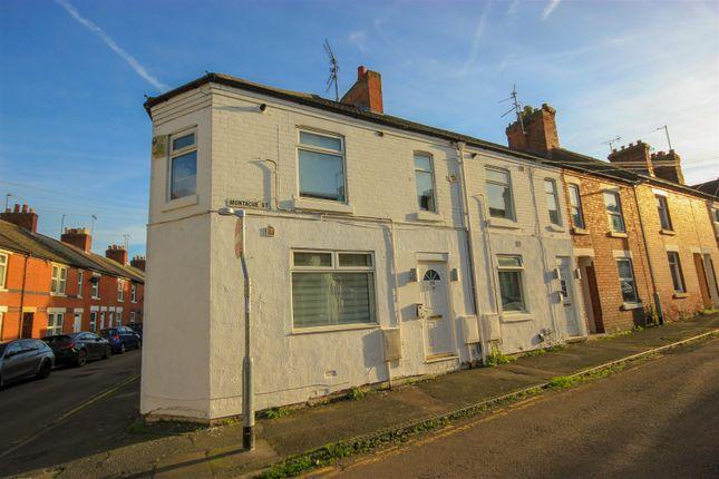 Flat for sale in Montague Street, Rushden NN10