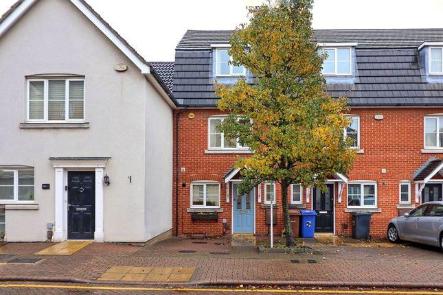 Town house for sale in Hedingham Road, Chafford Hundred RM16