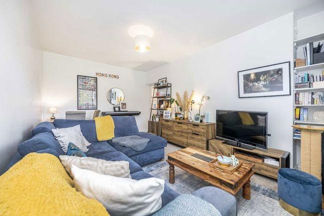 Flat for sale in Wapping Lane, London E1W