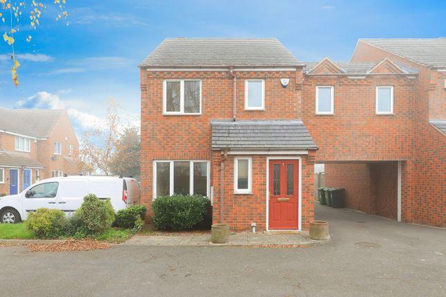 Link-detached house for sale in St Ambrose Place, Kidderminster DY10