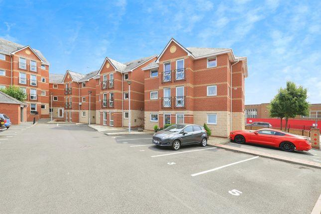 Flat for sale in St. Michaels Close, Stourport-On-Severn DY13