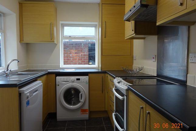 Terraced house to rent in Clayton Park Square, Newcastle Upon Tyne NE2