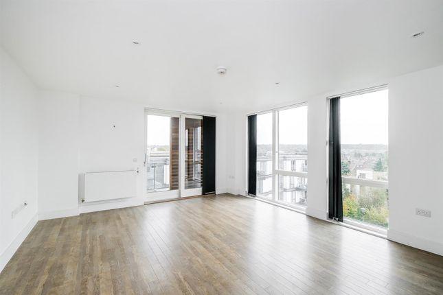 Flat for sale in Jacks Farm Way, London E4