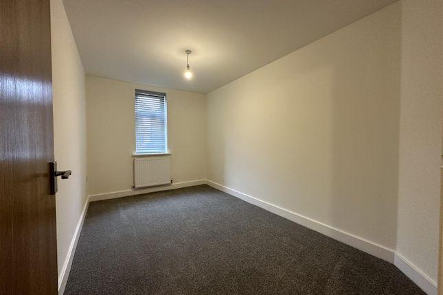 Flat to rent in Alma Road, Winton, Bournemouth BH9