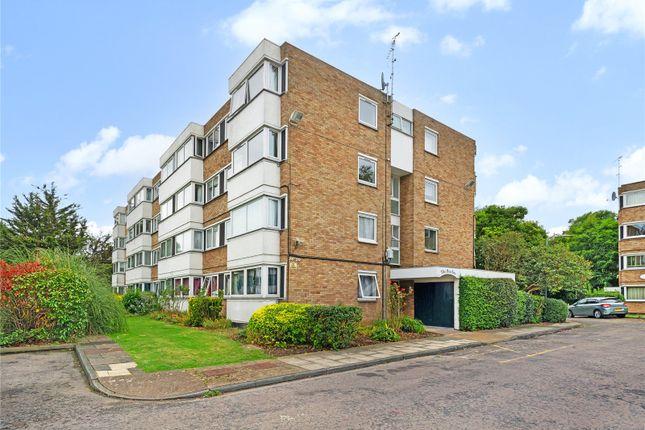 Flat for sale in Queenswood Gardens, Wanstead, London E11