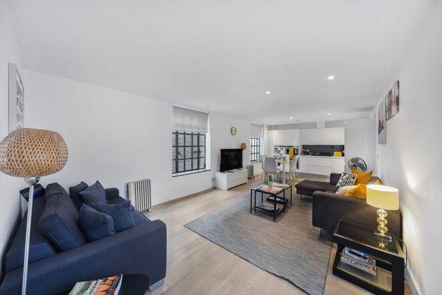 Flat for sale in The Piazza Residences, Bull Inn Court WC2R