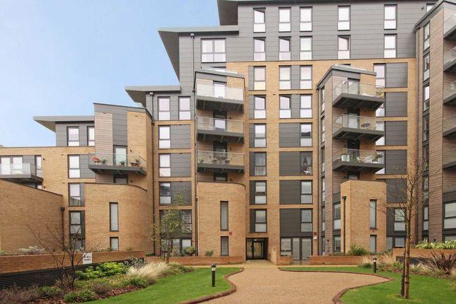 Flat for sale in Baltic Avenue, Brentford TW8