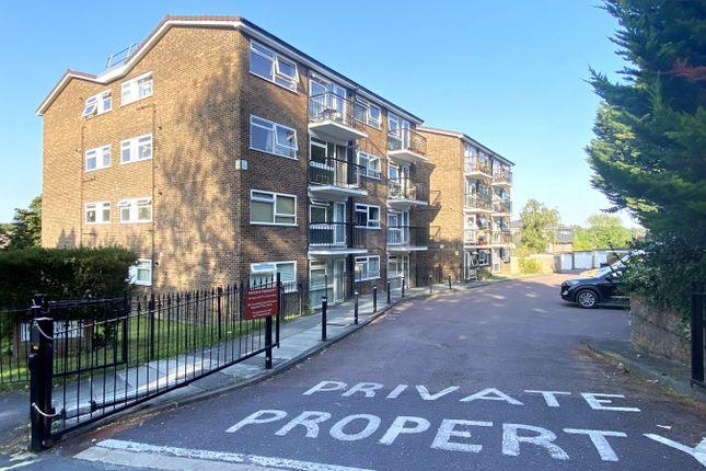 Flat for sale in Scotts Avenue, Shortlands, Bromley BR2