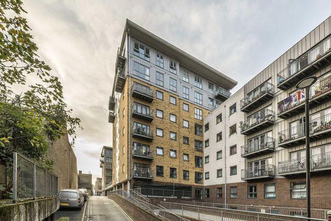 Flat for sale in Thomas Fyre Drive, London E3