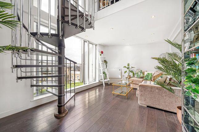 Flat for sale in Bellefields Road, London SW9