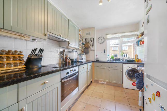 Flat for sale in Heron Court, Elmworth Grove, West Dulwich SE21