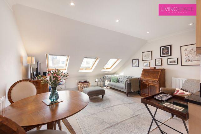 Flat for sale in Mirabel Road, London SW6