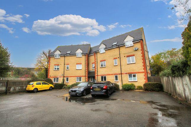 Flat for sale in Headingley Close, Basildon SS13