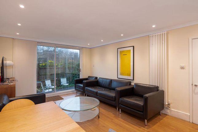 Flat for sale in Barleycorn Way, London E14