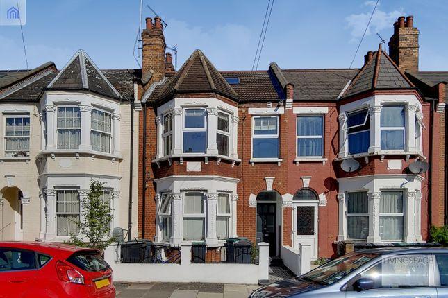 Duplex for sale in Eastern Road, London N22