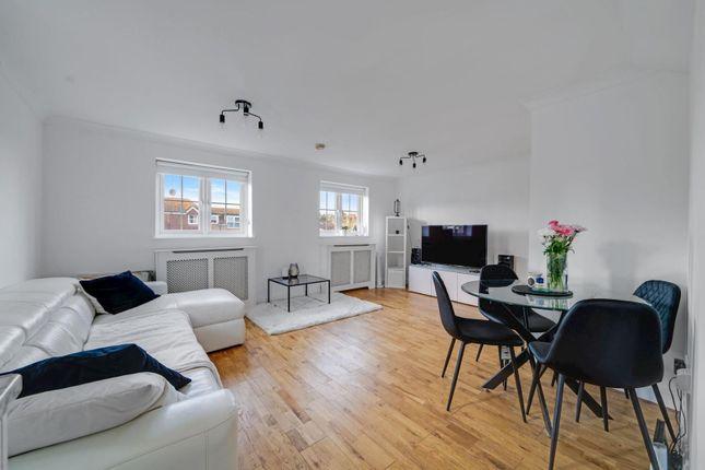 Flat for sale in Birkbeck Road, Beckenham BR3