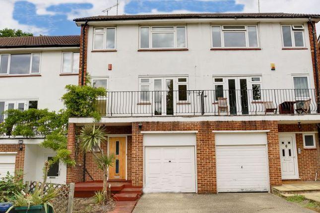 Terraced house for sale in Wickliffe Avenue, London N3