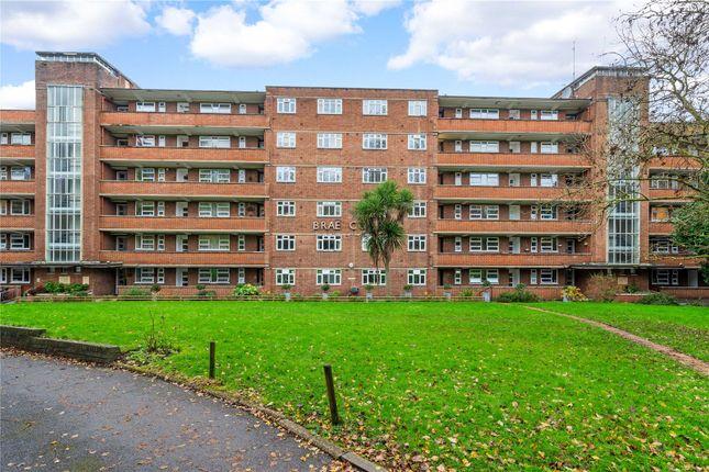 Flat for sale in Kingston Hill, Kingston Upon Thames KT2