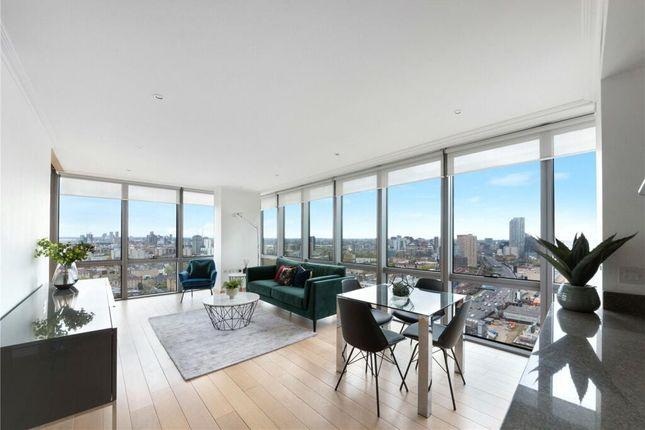 Flat for sale in West India Quay 12 Hertsmere Road, London E14