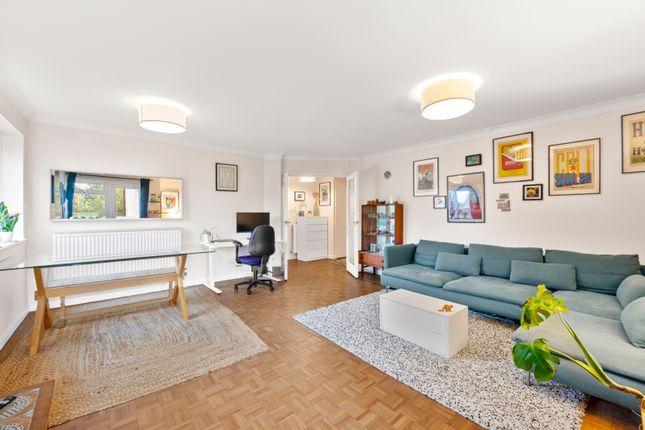 Flat for sale in Upper Brighton Road, Surbiton KT6