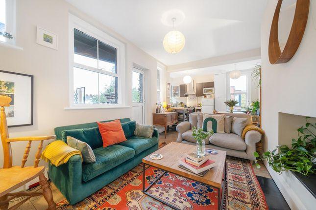 Flat for sale in Coldharbour Lane, London SE5