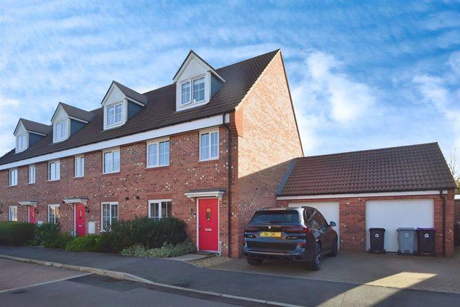 End terrace house for sale in Great Leighs, Bourne PE10