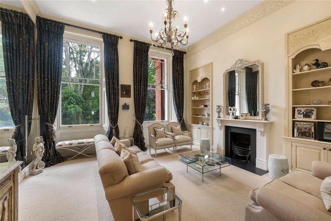 Flat for sale in Cadogan Square, Chelsea, London SW1X