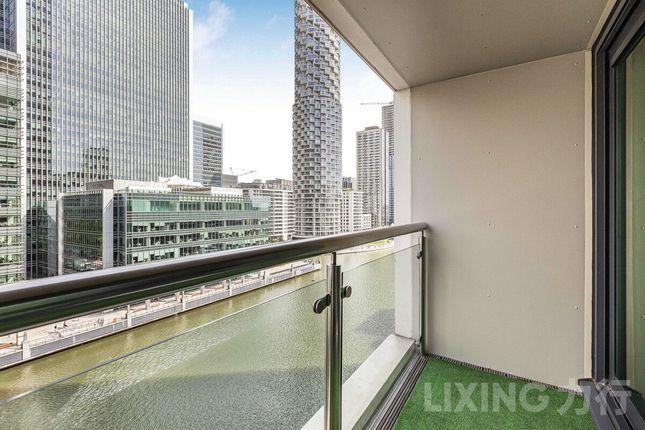 Flat for sale in South Quay Square, Canary Wharf E14